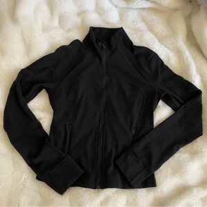 LULULEMON CROPPED DEFINE JACKET *NULU SIZE 6